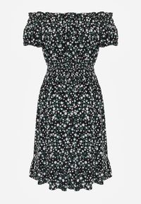 Renee - Czarna Bawełniana Sukienka Midi Hiszpanka z Gumką w Pasie Dnise. Typ kołnierza: dekolt hiszpanka. Kolor: czarny. Materiał: bawełna. Długość: midi #6