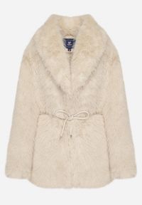 Born2be - Beżowa Kurtka Futerko o Prostym Kroju z Cienkim Wiązanym Paskiem Casatte. Okazja: do pracy, na spotkanie biznesowe. Typ kołnierza: golf. Kolor: beżowy. Materiał: futro. Wzór: aplikacja. Styl: biznesowy #5