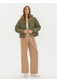 Vero Moda Kurtka zimowa Maggy 10311665 Brązowy Regular Fit. Kolor: brązowy. Materiał: syntetyk. Sezon: zima