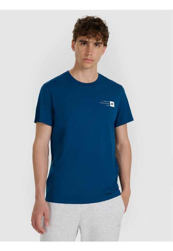 4f - 4F T-shirt regular z nadrukiem męski - turkusowy M. Okazja: na co dzień. Kolor: turkusowy. Materiał: bawełna, materiał, jersey. Długość rękawa: krótki rękaw. Długość: krótkie. Wzór: nadruk. Styl: klasyczny, casual, sportowy