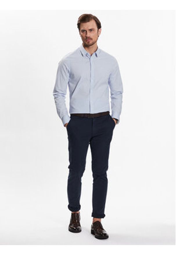 Calvin Klein Koszula K10K110856 Niebieski Slim Fit. Kolor: niebieski. Materiał: bawełna