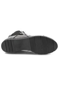 Botki damskie Marshall, ocieplane i płaskiej podeszwie, niklowe, 6306-SC1P. Okazja: na co dzień. Zapięcie: zamek. Kolor: czarny. Materiał: skóra. Sezon: zima, jesień. Obcas: na płaskiej podeszwie. Styl: casual, elegancki, klasyczny #6