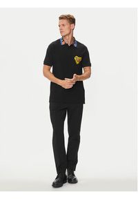 Versace Jeans Couture Polo 76GAGT11 Czarny Regular Fit. Typ kołnierza: polo. Kolor: czarny. Materiał: bawełna #4