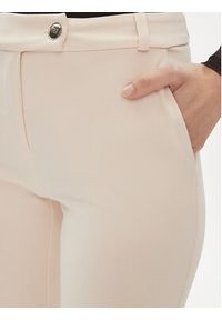 Rinascimento Spodnie materiałowe CFC0117745003 Beżowy Regular Fit. Kolor: beżowy. Materiał: syntetyk