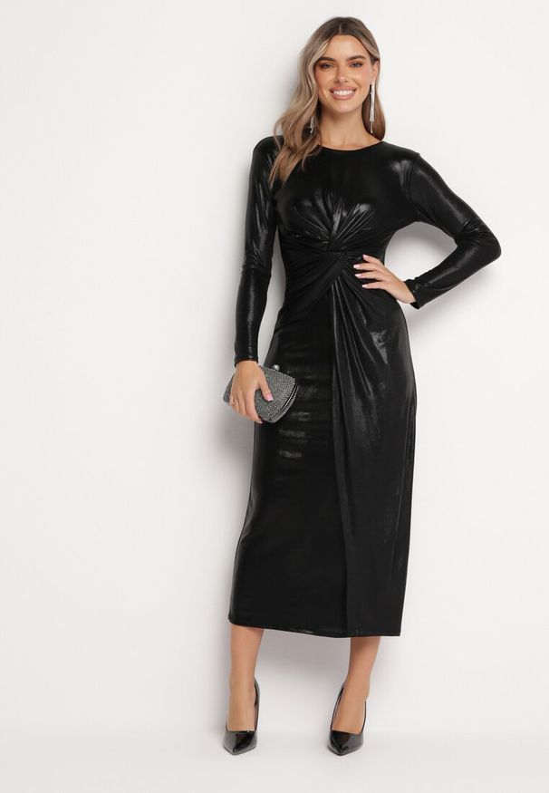 Born2be - Czarna Połyskująca Sukienka Maxi z Ozdobnym Węzłem Fabriana. Kolor: czarny. Materiał: tkanina. Styl: elegancki. Długość: maxi