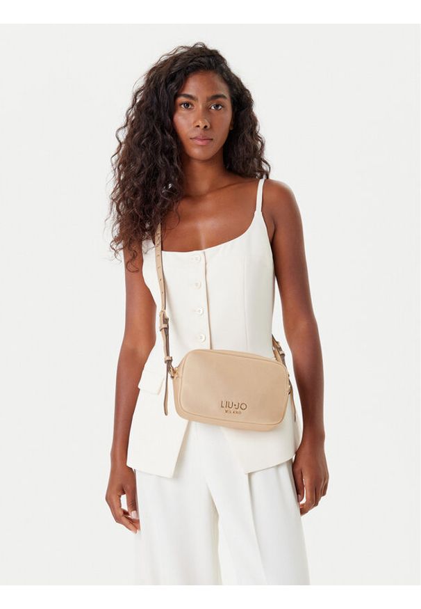 Liu Jo Torebka Ecs S Camera Case AF5137 E0058 Złoty. Kolor: złoty. Materiał: skórzane
