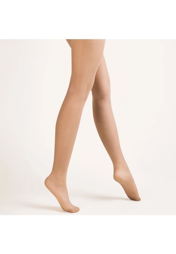 Rajstopy Gabriella Classic 20 den beige. Kolor: beżowy. Materiał: lycra, tkanina, poliamid, włókno, elastan. Wzór: gładki