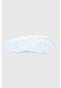 Levi's® - Levi's tenisówki Malibu 2.0 Velcro damskie kolor biały. Okazja: na spotkanie biznesowe. Nosek buta: okrągły. Zapięcie: rzepy. Kolor: biały. Materiał: włókno, guma. Styl: biznesowy #3
