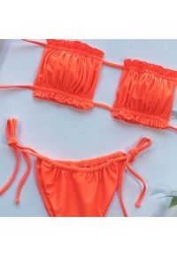 Intica - Bikini bandeau z regulowanymi ramiączkami na lato Jozien. Kolor: czarny. Materiał: materiał #8