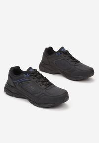 Born2be - Czarno-Niebieskie Buty Sportowe Iomite. Wysokość cholewki: przed kostkę. Nosek buta: okrągły. Kolor: czarny. Szerokość cholewki: normalna #2