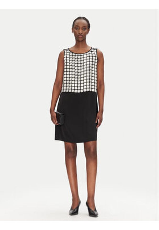 Bruuns Bazaar Sukienka codzienna Nayja BBW4528 Czarny Slim Fit. Okazja: na co dzień. Kolor: czarny. Materiał: syntetyk. Typ sukienki: proste. Styl: casual