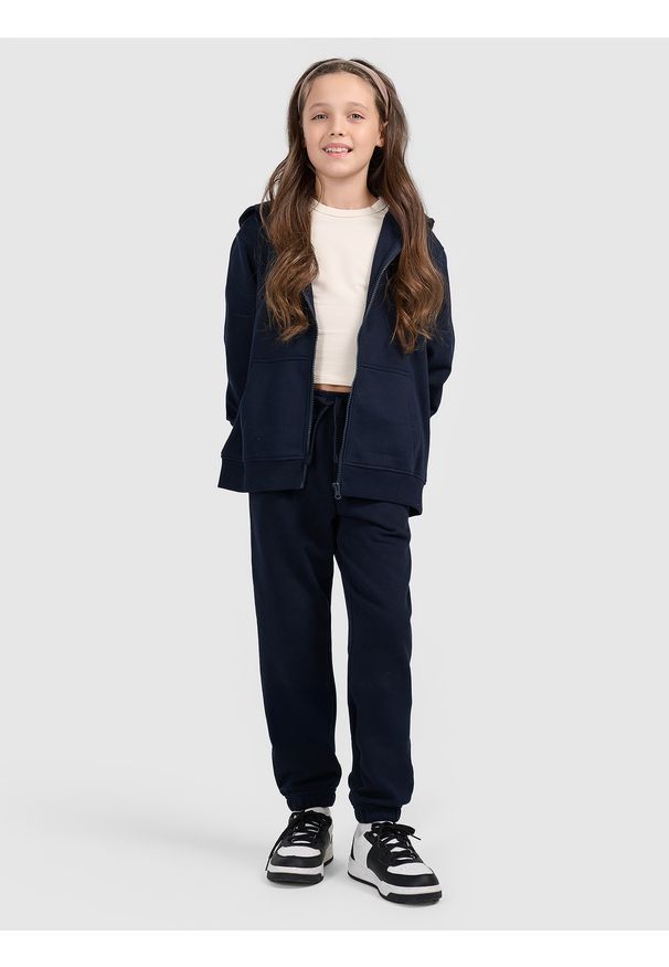 4f - 4F Bluza dresowa rozpinana z kapturem dziewczęca - granatowa 122 (6-7 lat). Okazja: na co dzień. Typ kołnierza: kaptur. Kolor: niebieski. Materiał: dresówka. Wzór: gładki, ze splotem. Sezon: lato. Styl: casual, sportowy