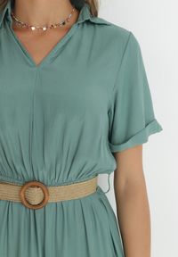Born2be - Zielona Sukienka Granet. Kolor: zielony. Materiał: tkanina. Długość rękawa: krótki rękaw. Wzór: aplikacja, gładki. Typ sukienki: rozkloszowane. Styl: retro, klasyczny. Długość: maxi #5