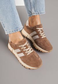 Born2be - Brązowe Skórzane Sneakersy z Ozdobnymi Paskami Felindda. Okazja: na co dzień. Zapięcie: pasek. Kolor: brązowy. Materiał: skóra #5