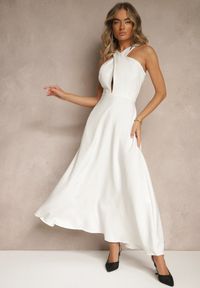 Renee - Biała Koktajlowa Sukienka z Wiskozą i Dekoltem Halter Dolmanna. Typ kołnierza: dekolt halter. Kolor: biały. Materiał: wiskoza. Styl: wizytowy