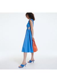 Reserved - Bawełniana sukienka midi - Niebieski. Kolor: niebieski. Materiał: bawełna. Długość: midi #1