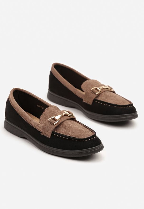Born2be - Czarne Mokasyny Ozdobione Metalową Aplikacją Elliretta. Okazja: na co dzień. Kolor: czarny. Materiał: jeans. Wzór: aplikacja. Styl: wizytowy, elegancki, casual