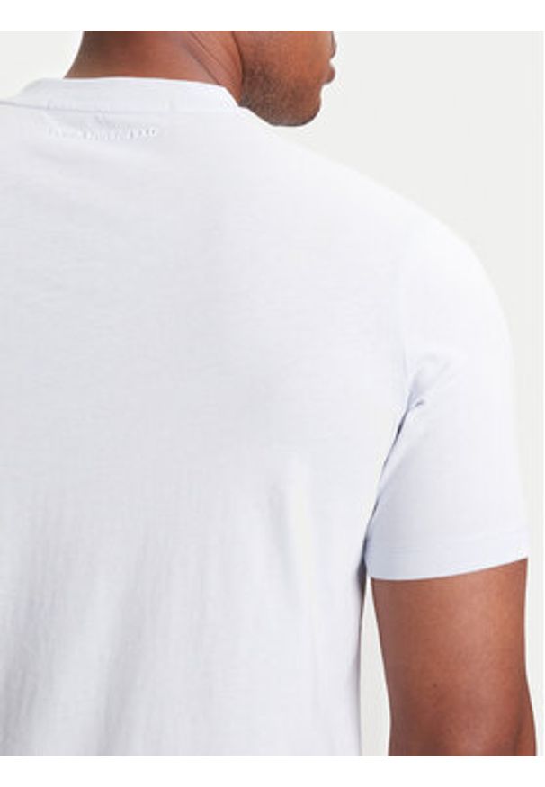 Karl Lagerfeld - KARL LAGERFELD T-Shirt 755710 553224 Turkusowy Slim Fit. Typ kołnierza: dekolt w karo. Kolor: turkusowy. Materiał: bawełna