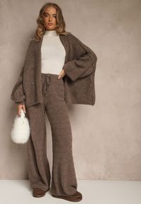 Renee - Brązowe Spodnie Wide Leg z Dzianiny z Dodatkiem Wełny i Wiskozy Tiesania. Okazja: na co dzień. Stan: podwyższony. Kolor: brązowy. Materiał: wiskoza, dzianina, wełna. Styl: casual #4