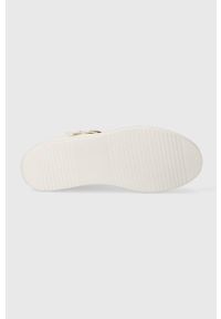 Guess sneakersy TRANI kolor biały FM7TRA ELE12. Nosek buta: okrągły. Zapięcie: sznurówki. Kolor: biały. Materiał: guma #5