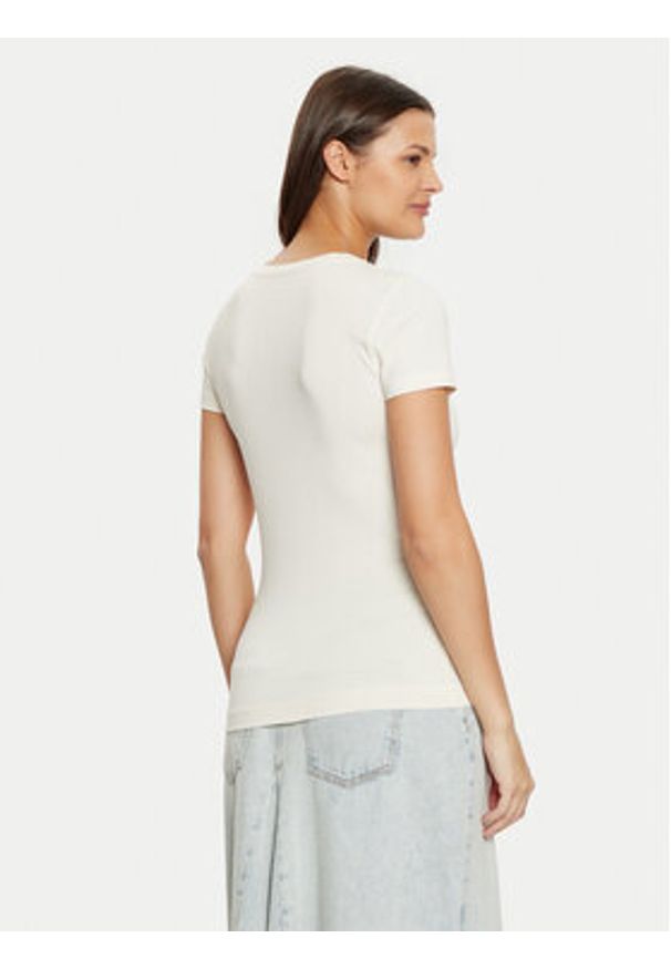 Guess T-Shirt W5RI21 J1314 Écru Regular Fit. Materiał: bawełna