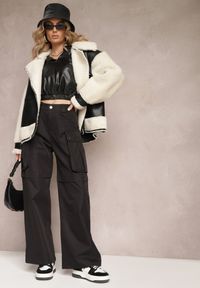 Renee - Czarne Szerokie Spodnie High Waist w Stylu Cargo Vomisal. Stan: podwyższony. Kolor: czarny. Materiał: tkanina. Sezon: zima