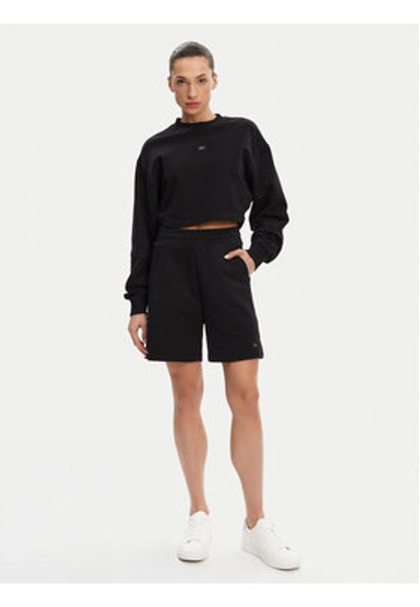 Calvin Klein Jeans Bluza J20J225370 Czarny Regular Fit. Kolor: czarny. Materiał: bawełna