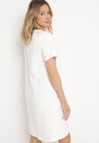 Born2be - Biała Sukienka Trapezowa Mini z Kieszeniami Hreona. Kolor: biały. Typ sukienki: trapezowe. Długość: mini #5