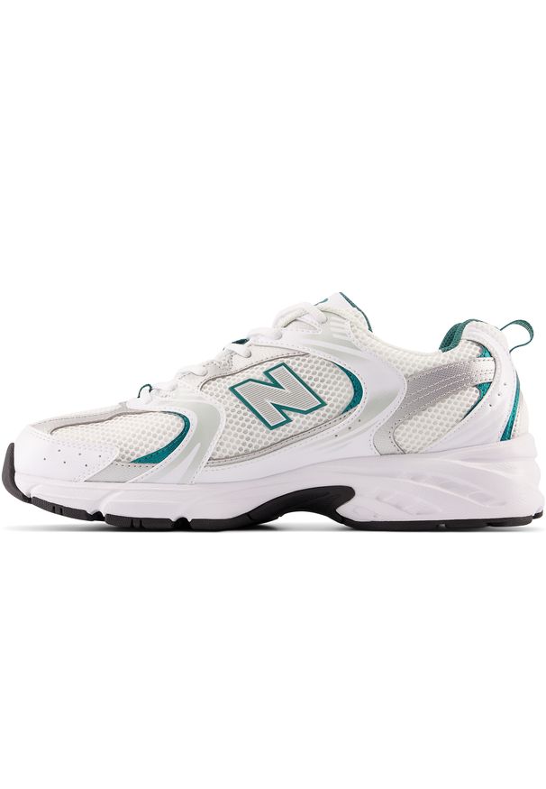 Buty unisex New Balance MR530AB – białe. Okazja: na co dzień. Kolor: biały. Materiał: tworzywo sztuczne. Szerokość cholewki: normalna. Sezon: lato