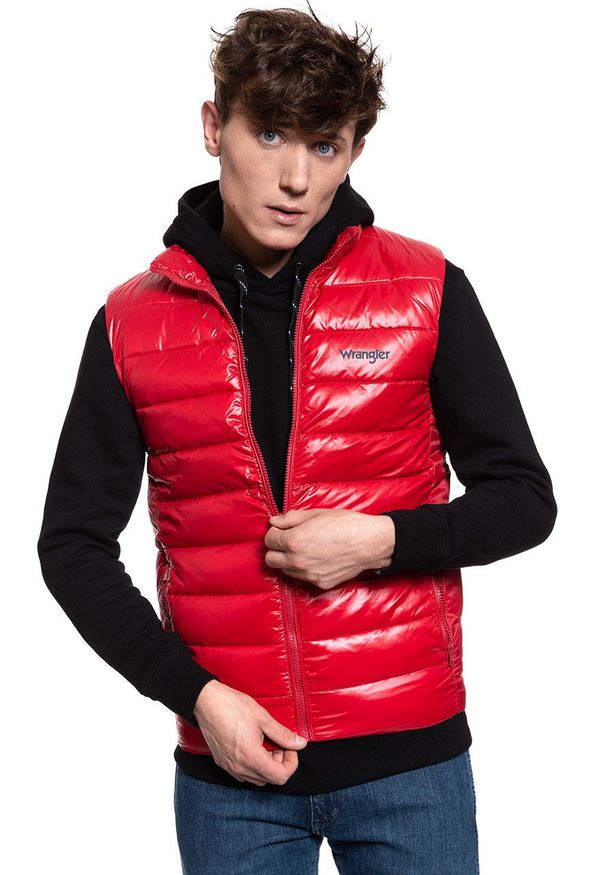 Wrangler - MĘSKI BEZRĘKAWNIK WRANGLER PUFFER VEST RED W4A3XTX47 112129074. Materiał: puch. Długość rękawa: bez rękawów