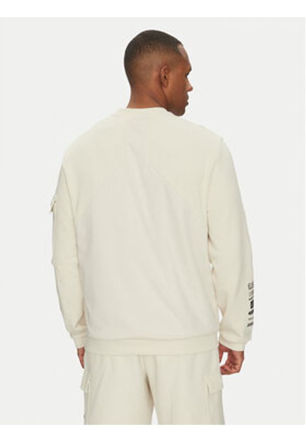 EA7 Emporio Armani Bluza 7M000324 AF12660 U1112 Écru Regular Fit. Kolor: kremowy. Materiał: bawełna