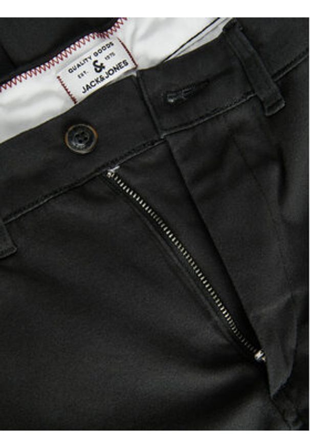 Jack & Jones Chinosy Dave 12212930 Czarny Regular Fit. Kolor: czarny. Materiał: bawełna