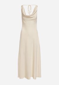 Born2be - Jasnobeżowa Sukienka Vices z Ozdobnym Tyłem i Wiązaniem Zimea. Okazja: na wesele, na randkę, na ślub cywilny, na imprezę. Kolor: beżowy. Styl: klasyczny #7