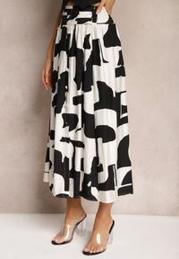 Renee - Czarno-Biała Rozkloszowana Spódnica High Waist z Gumką w Talii i Guzikami Tinasshi. Stan: podwyższony. Kolor: czarny. Materiał: tkanina. Sezon: lato #2