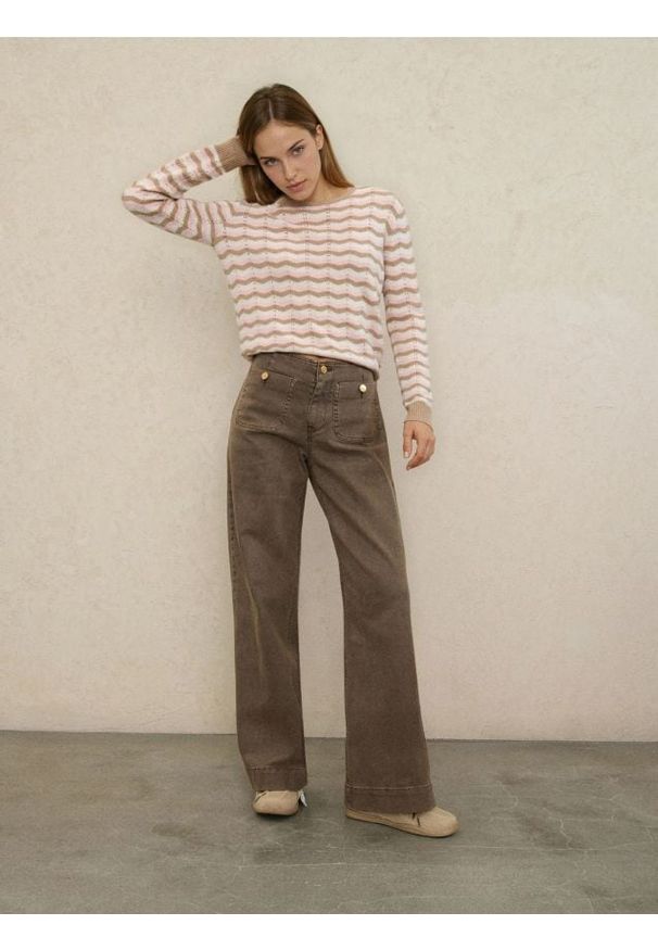 Sinsay - Jeansy wide leg z efektem sprania - brązowy. Kolor: brązowy