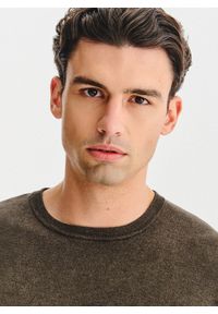 Pako Lorente - PAKO LORENTE – Brązowy sweter męski o-neck. Okazja: na co dzień. Kolor: brązowy, zielony. Materiał: poliester, wiskoza. Sezon: jesień. Styl: casual #4