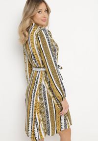 Born2be - Żółta Sukienka Koszulowa z Wiskozy Rozkloszowana z Materiałowym Paskiem Sigina. Okazja: do pracy. Kolor: żółty. Materiał: wiskoza, materiał. Długość rękawa: długi rękaw. Typ sukienki: koszulowe #2