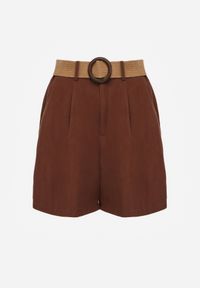 Renee - Brązowe Szorty Casual z Wiskozą High Waist Ozdobione Paskiem z Plecionki Kailee. Okazja: na co dzień. Stan: podwyższony. Kolor: brązowy. Materiał: wiskoza. Wzór: aplikacja. Styl: casual #3