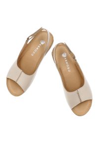 Beżowe Sandały Armodo Wygodne Obuwie Damskie. Okazja: na co dzień. Kolor: beżowy. Materiał: skóra. Sezon: lato. Styl: klasyczny, casual, elegancki #6