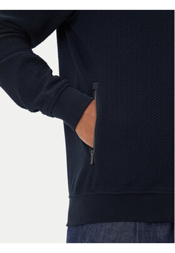 Bugatti Bluza 8750-85172D Granatowy Regular Fit. Kolor: niebieski. Materiał: bawełna