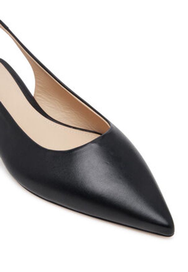 Aigner Czółenka Alina 4F 1251210 Czarny. Kolor: czarny. Materiał: skóra