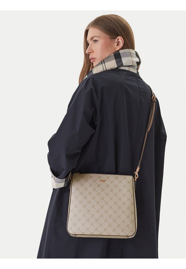 JOOP! Torebka 4140008021 Écru. Kolor: kremowy. Materiał: skórzane