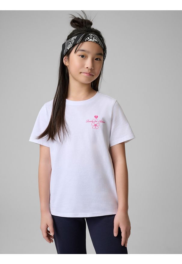 4f - 4F T-shirt regular z nadrukiem dziewczęcy - biały 140 (9-10 lat). Okazja: na co dzień, na spacer, na uczelnię. Kolor: biały. Materiał: bawełna, materiał, dzianina, jeans, skóra. Wzór: nadruk. Sezon: lato. Styl: klasyczny, casual