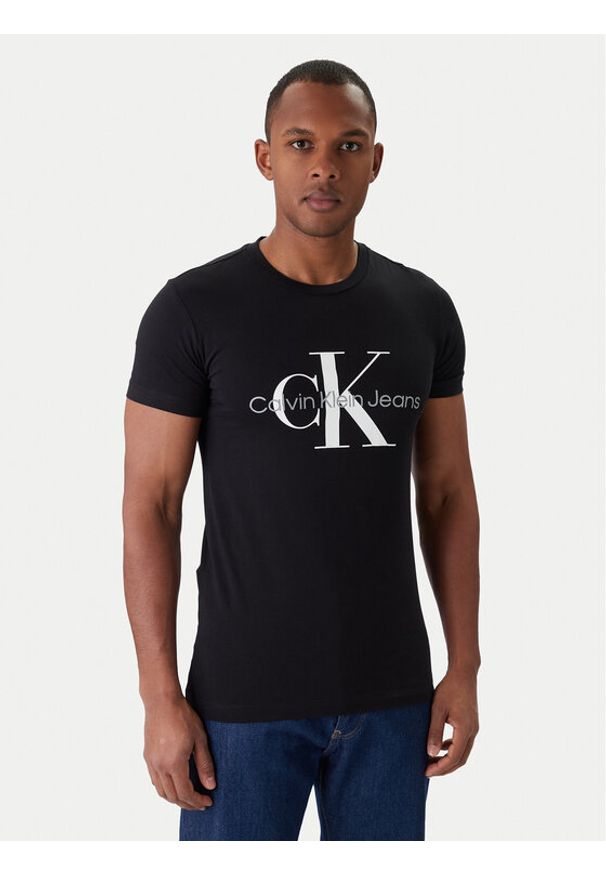 Calvin Klein Jeans T-Shirt J30J320935 Czarny Slim Fit. Kolor: czarny. Materiał: bawełna