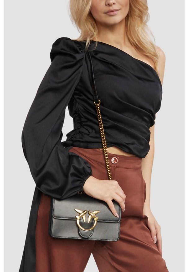 Pinko - PINKO Czarna kopertówka Love One Mini DC AW25. Kolor: czarny. Materiał: skórzane. Styl: elegancki, casual