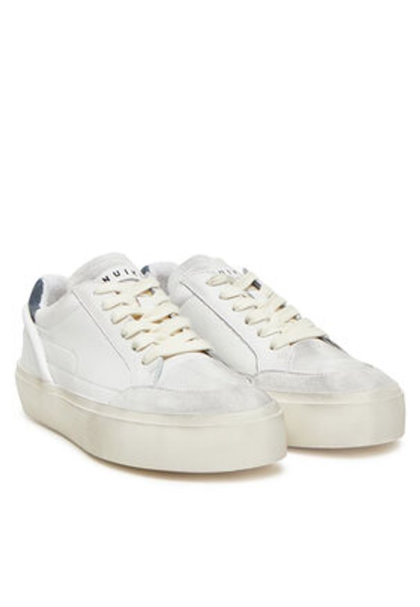 Inuikii Sneakersy Lila Low 30102-850 Biały. Kolor: biały. Materiał: skóra