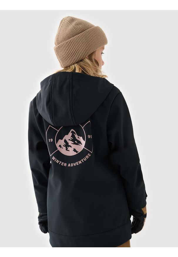 4f - 4F Kurtka snowboardowa softshell wiatroodporna membrana NeoDry 5000 chłopięca - czarna 164 (13-14 lat). Okazja: na co dzień. Typ kołnierza: kaptur. Kolor: czarny. Materiał: softshell. Sezon: lato, zima. Styl: sportowy, klasyczny, casual