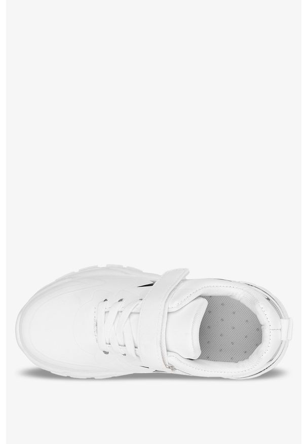 Casu - Białe buty sportowe na rzep casu 21-10-21-m. Zapięcie: rzepy. Kolor: biały