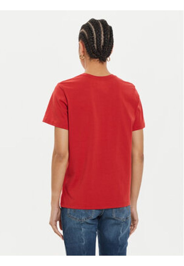 Wrangler T-Shirt Graphic 112356431 Czerwony Regular Fit. Kolor: czerwony. Materiał: bawełna