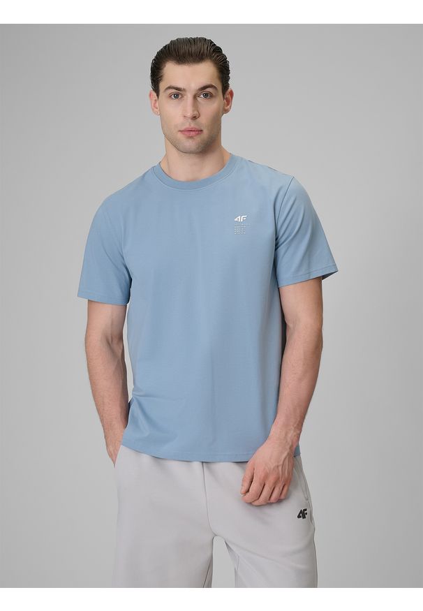 4f - 4F T-shirt regular gładki męski - niebieski L. Okazja: na co dzień. Kolor: niebieski. Materiał: dzianina, bawełna. Wzór: gładki. Styl: casual, klasyczny